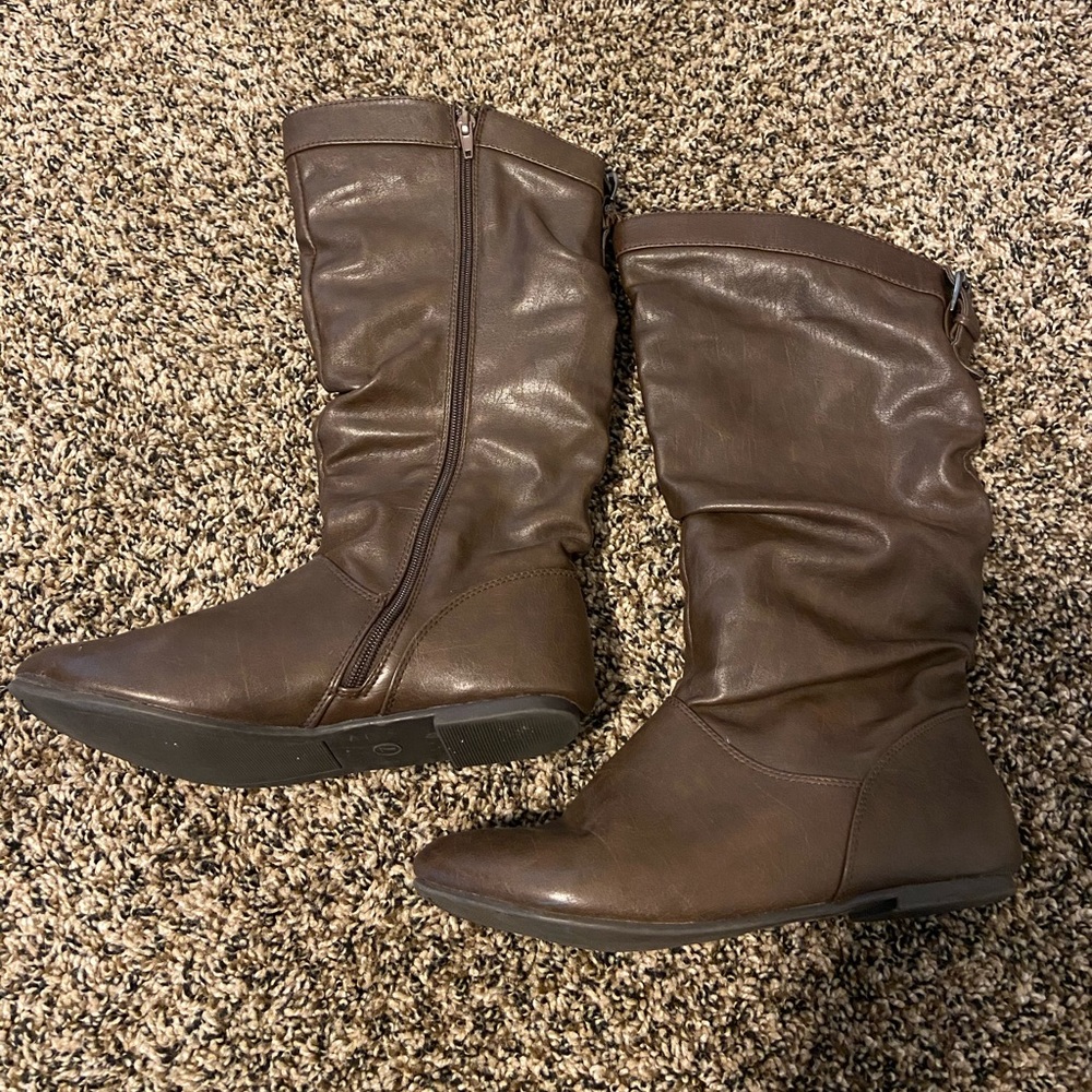 Slouchy Brown Boots